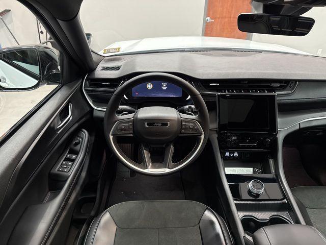 2025 Jeep Grand Cherokee L Altitude X 4x4