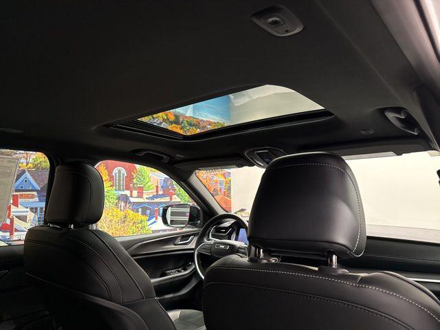 2025 Jeep Grand Cherokee L Altitude X 4x4