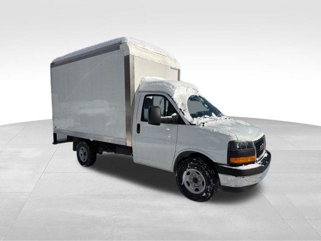 2026 GMC Savana Cutaway Work Van