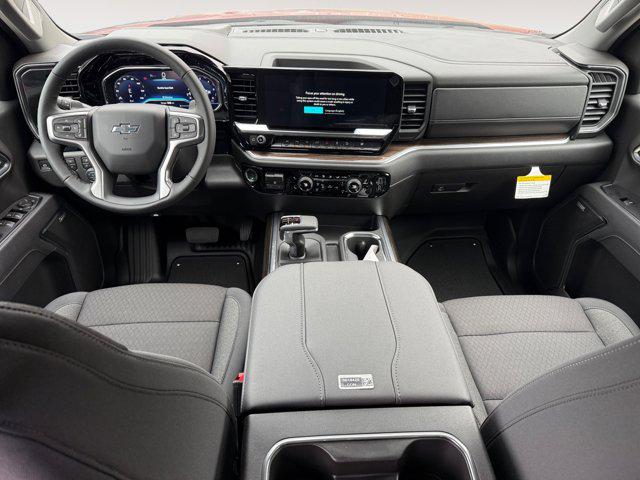 2025 Chevrolet Silverado 1500 4WD Crew Cab Short Bed RST