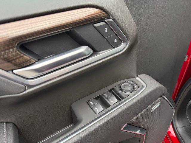2025 Chevrolet Silverado 1500 4WD Crew Cab Short Bed RST