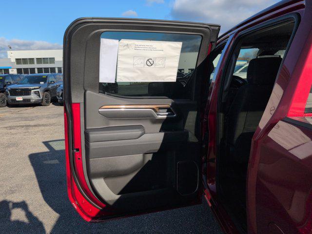 2025 Chevrolet Silverado 1500 4WD Crew Cab Short Bed RST