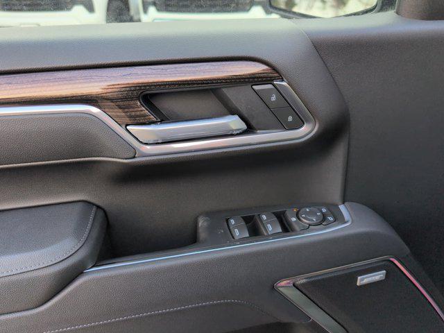 2025 Chevrolet Silverado 1500 4WD Crew Cab Short Bed RST