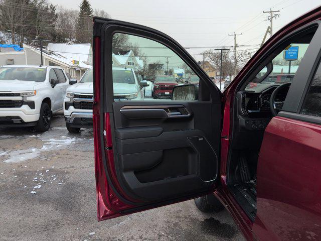 2025 Chevrolet Silverado 1500 4WD Crew Cab Short Bed RST