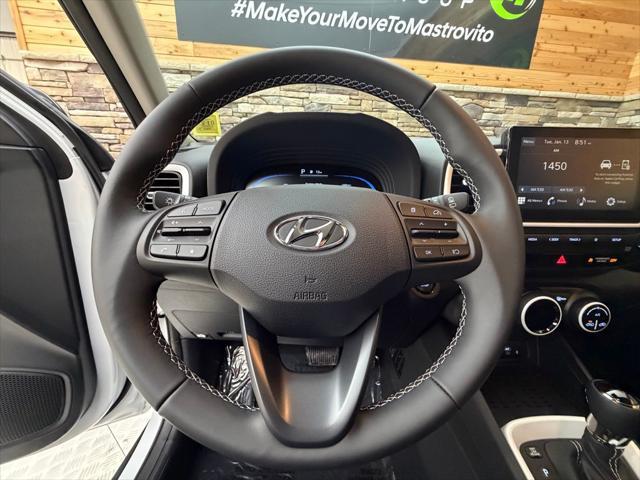 2026 Hyundai Venue SEL w/Two-Tone Roof
