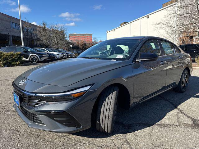 2026 Hyundai Elantra SEL Sport Premium