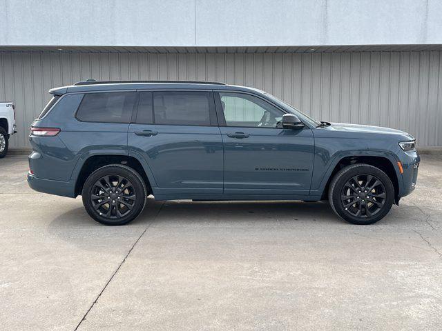 2026 Jeep Grand Cherokee GRAND CHEROKEE L LIMITED RESERVE 4X4