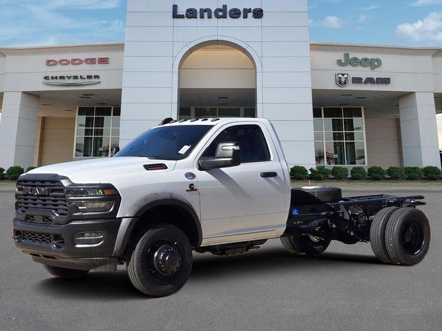 2026 RAM Ram 3500 Chassis Cab RAM 3500 TRADESMAN CHASSIS REGULAR CAB 4X2 84 CA