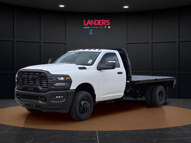 2026 RAM Ram 3500 Chassis Cab RAM 3500 TRADESMAN CHASSIS REGULAR CAB 4X2 84 CA