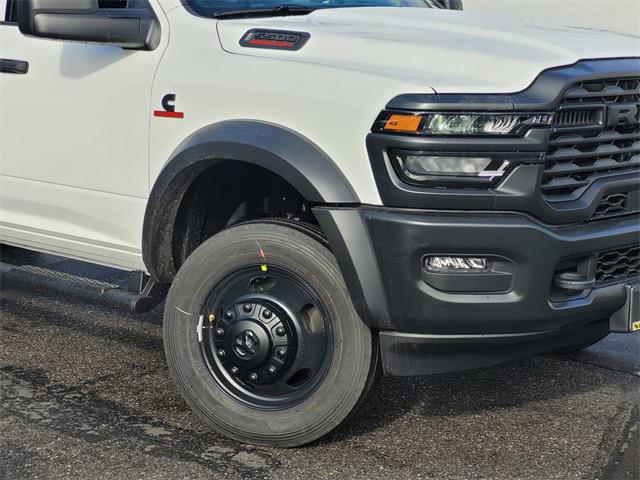 2026 RAM Ram 5500 Chassis Cab RAM 5500 TRADESMAN CHASSIS CREW CAB 4X4 60 CA
