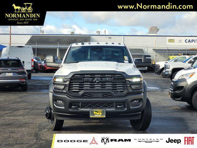 2026 RAM Ram 5500 Chassis Cab RAM 5500 TRADESMAN CHASSIS CREW CAB 4X4 60 CA