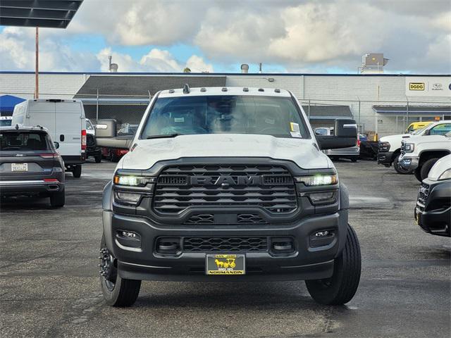 2026 RAM Ram 5500 Chassis Cab RAM 5500 TRADESMAN CHASSIS CREW CAB 4X4 60 CA