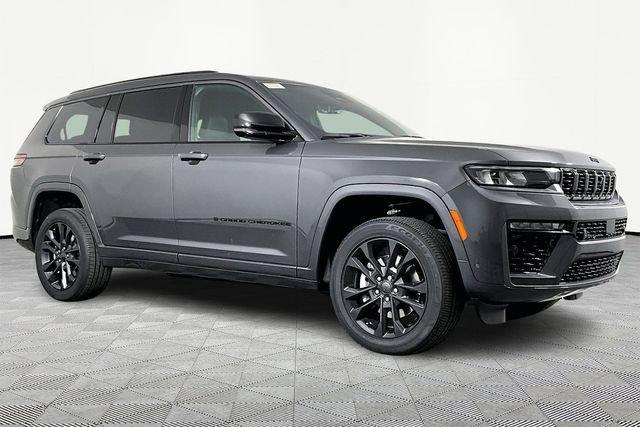 2026 Jeep Grand Cherokee Limited Reserve