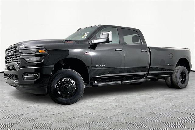 2026 RAM Ram 3500 RAM 3500 BIG HORN CREW CAB 4X4 8 BOX