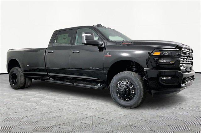 2026 RAM Ram 3500 RAM 3500 BIG HORN CREW CAB 4X4 8 BOX