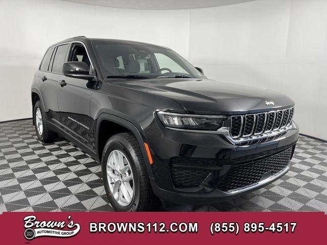 2025 Jeep Grand Cherokee GRAND CHEROKEE LAREDO X 4X4