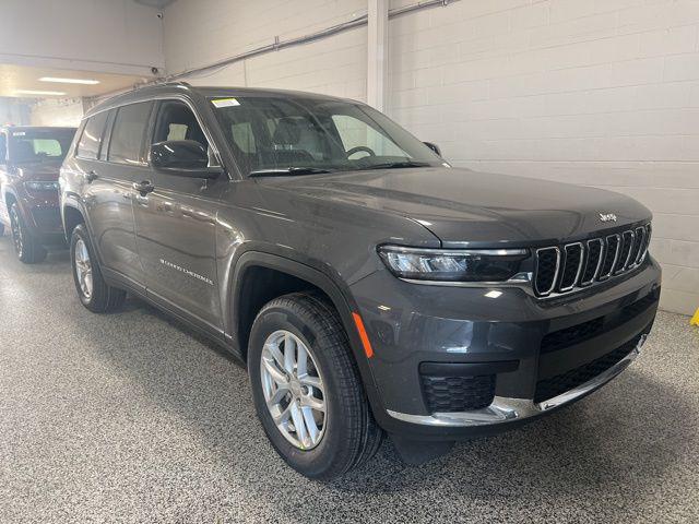 2025 Jeep Grand Cherokee GRAND CHEROKEE L LAREDO X 4X4