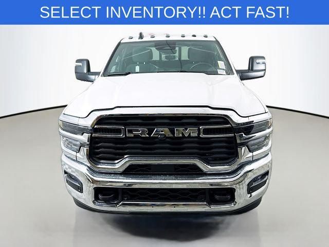2026 RAM Ram 3500 RAM 3500 TRADESMAN CREW CAB 4X4 8 BOX 2026 RAM Ram 3500 RAM 3500 TRADESMAN CREW CAB 4X4 8 BOX