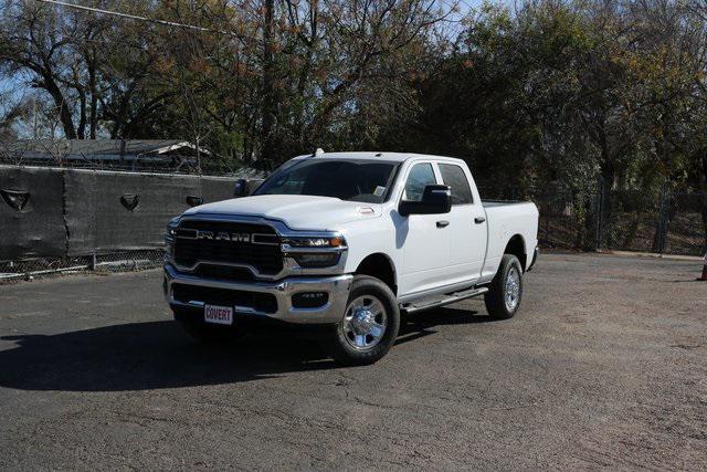 2026 RAM Ram 2500 RAM 2500 TRADESMAN CREW CAB 4X4 64 BOX