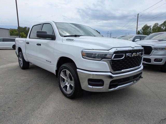 2026 RAM Ram 1500 RAM 1500 TRADESMAN CREW CAB 4X4 57 BOX