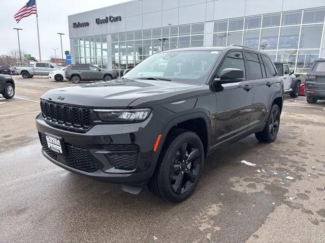 2025 Jeep Grand Cherokee Altitude X 4x4