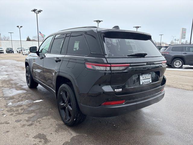 2025 Jeep Grand Cherokee Altitude X 4x4