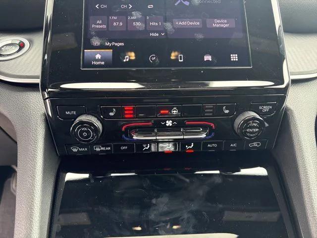 2025 Jeep Grand Cherokee Altitude X 4x4