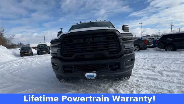 2026 RAM Ram 2500 RAM 2500 TRADESMAN CREW CAB 4X4 64 BOX 2026 RAM Ram 2500 RAM 2500 TRADESMAN CREW CAB 4X4 64 BOX