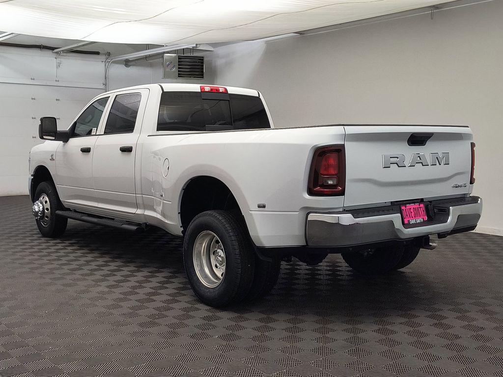 2026 RAM Ram 3500 RAM 3500 TRADESMAN CREW CAB 4X4 8 BOX