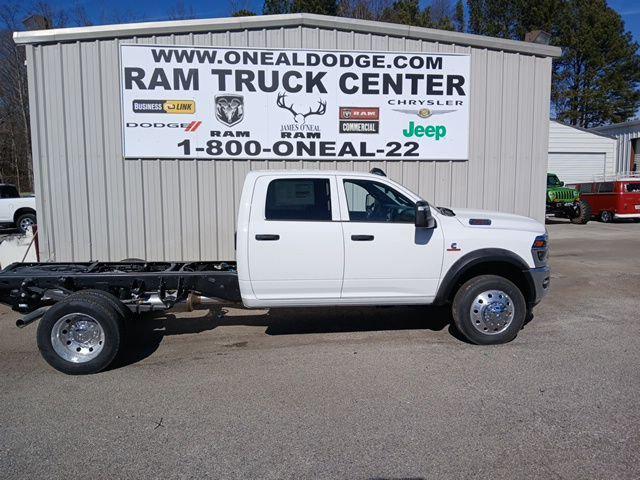 2026 RAM Ram 4500 Chassis Cab RAM 4500 TRADESMAN CHASSIS CREW CAB 4X4 60 CA 2026 RAM Ram 4500 Chassis Cab RAM 4500 TRADESMAN CHASSIS CREW CAB 4X4 60 CA
