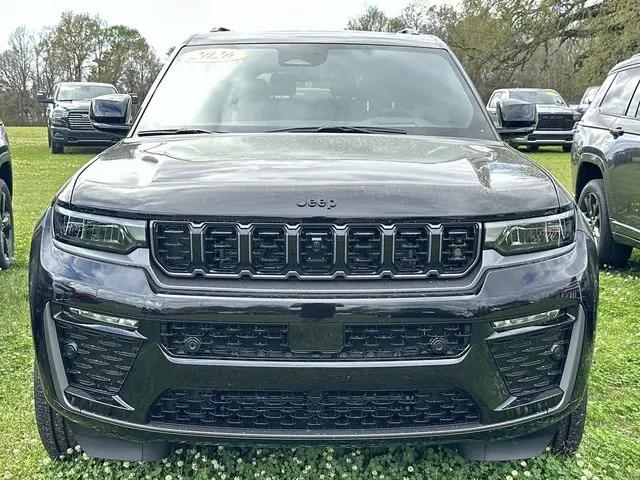 2026 Jeep Grand Cherokee GRAND CHEROKEE L LIMITED RESERVE 4X4