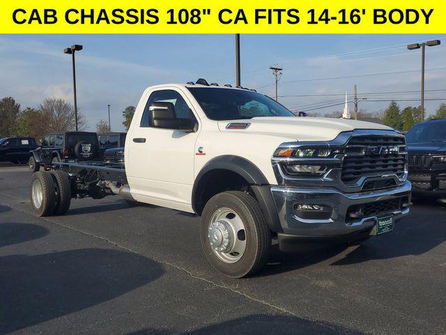 2026 RAM Ram 5500 Chassis Cab RAM 5500 TRADESMAN CHASSIS REGULAR CAB 4X4 108 CA