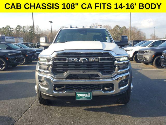 2026 RAM Ram 5500 Chassis Cab RAM 5500 TRADESMAN CHASSIS REGULAR CAB 4X4 108 CA
