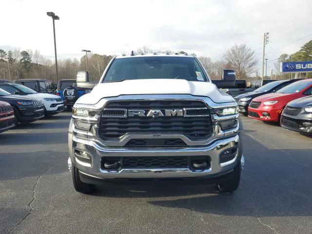 2026 RAM Ram 5500 Chassis Cab RAM 5500 TRADESMAN CHASSIS REGULAR CAB 4X4 108 CA