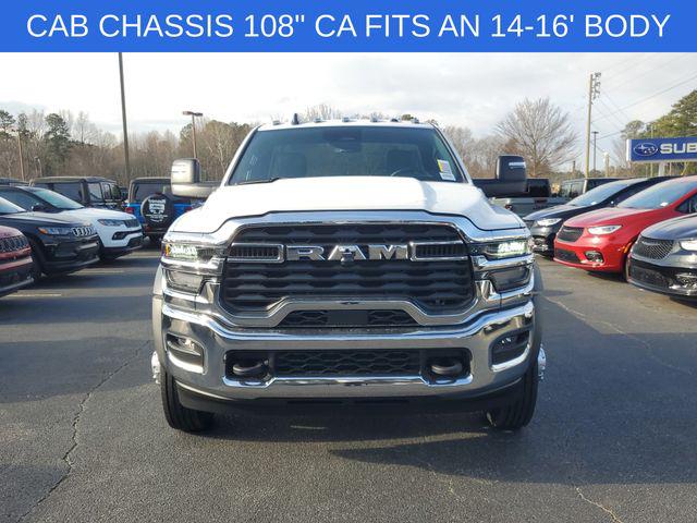 2026 RAM Ram 5500 Chassis Cab RAM 5500 TRADESMAN CHASSIS REGULAR CAB 4X4 108 CA