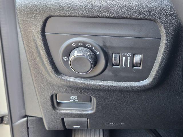 2025 Jeep Grand Cherokee Altitude X 4x4