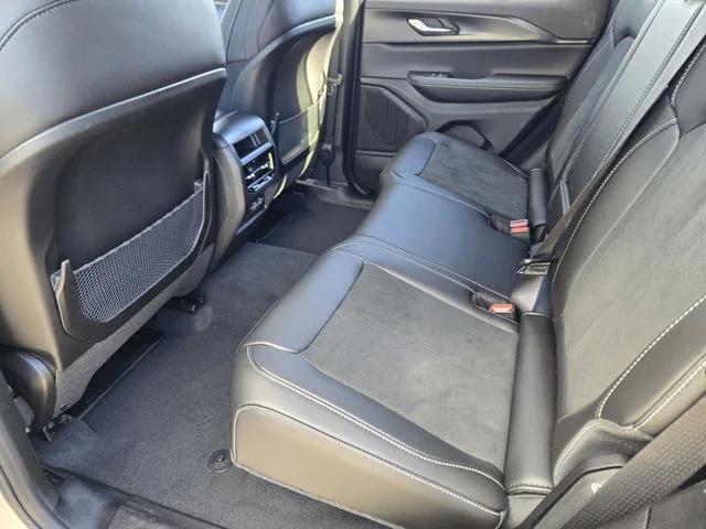 2025 Jeep Grand Cherokee Altitude X 4x4