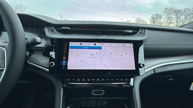 2026 Jeep Grand Cherokee Limited Reserve