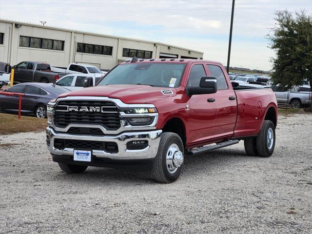 2026 RAM Ram 3500 RAM 3500 TRADESMAN CREW CAB 4X4 8 BOX