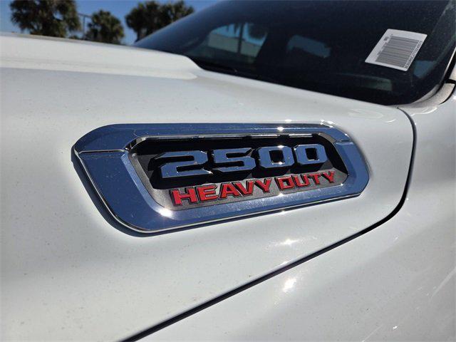 2026 RAM Ram 2500 RAM 2500 TRADESMAN CREW CAB 4X4 64 BOX