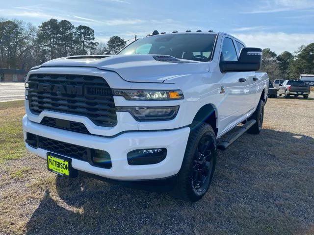 2026 RAM Ram 2500 RAM 2500 BLACK EXPRESS CREW CAB 4X4 64 BOX
