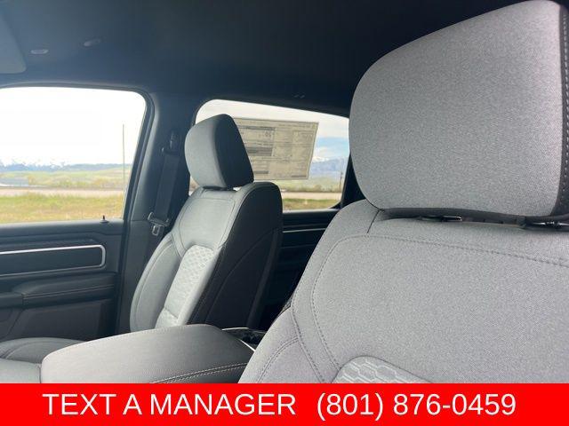 2026 Ram 1500 Big Horn Crew Cab 4x4 5'7" Box