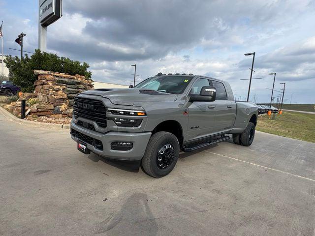 2026 RAM Ram 3500 RAM 3500 LARAMIE MEGA CAB 4X4 64 BOX