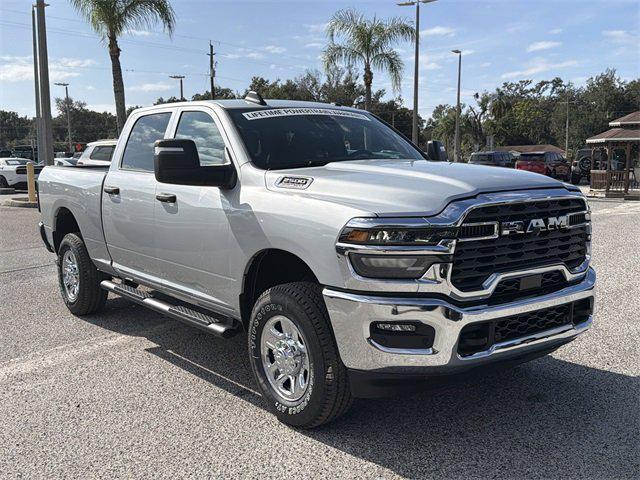2026 RAM Ram 2500 RAM 2500 TRADESMAN CREW CAB 4X4 64 BOX