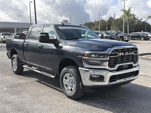 2026 RAM Ram 2500 RAM 2500 TRADESMAN CREW CAB 4X4 64 BOX