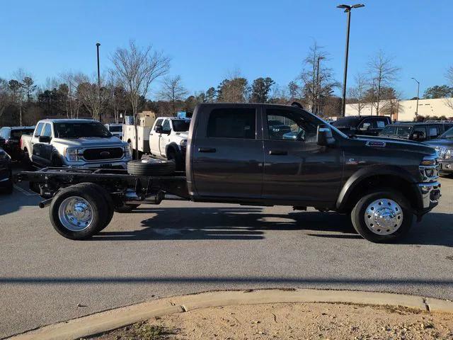 2026 RAM Ram 4500 Chassis Cab RAM 4500 TRADESMAN CHASSIS CREW CAB 4X4 60 CA 2026 RAM Ram 4500 Chassis Cab RAM 4500 TRADESMAN CHASSIS CREW CAB 4X4 60 CA