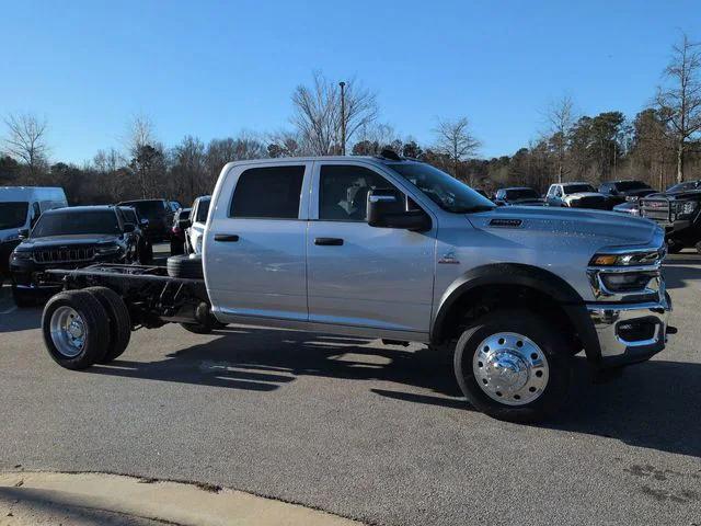2026 RAM Ram 4500 Chassis Cab RAM 4500 TRADESMAN CHASSIS CREW CAB 4X4 60 CA
