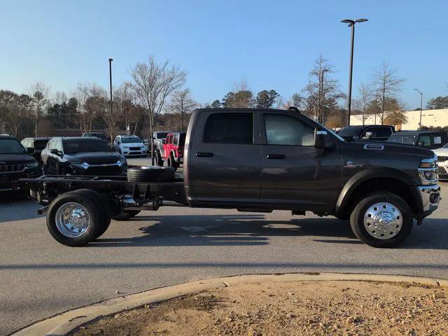 2026 RAM Ram 4500 Chassis Cab RAM 4500 TRADESMAN CHASSIS CREW CAB 4X4 60 CA