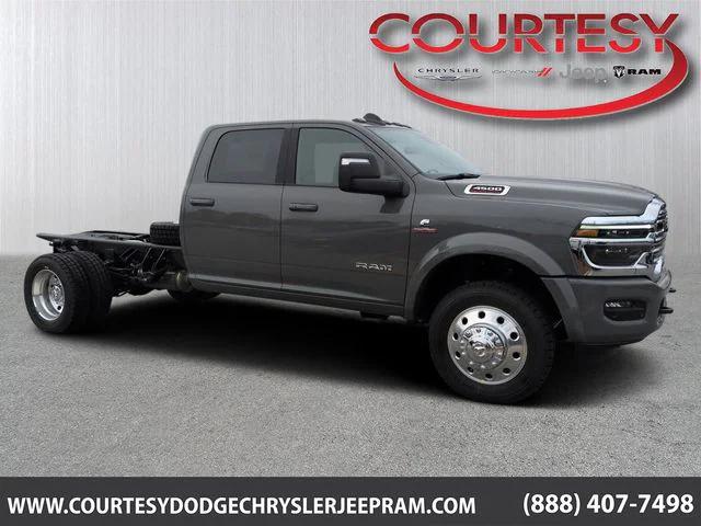 2026 RAM Ram 4500 Chassis Cab RAM 4500 BIG HORN CHASSIS CREW CAB 4X4 60 CA 2026 RAM Ram 4500 Chassis Cab RAM 4500 BIG HORN CHASSIS CREW CAB 4X4 60 CA