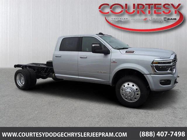2026 RAM Ram 4500 Chassis Cab RAM 4500 BIG HORN CHASSIS CREW CAB 4X4 60 CA